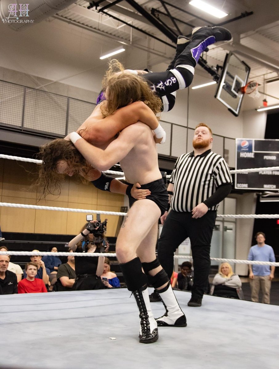 No one can escape the clutches of the BIGGEST BODYSLAM ALIVE (SINCE ‘99)