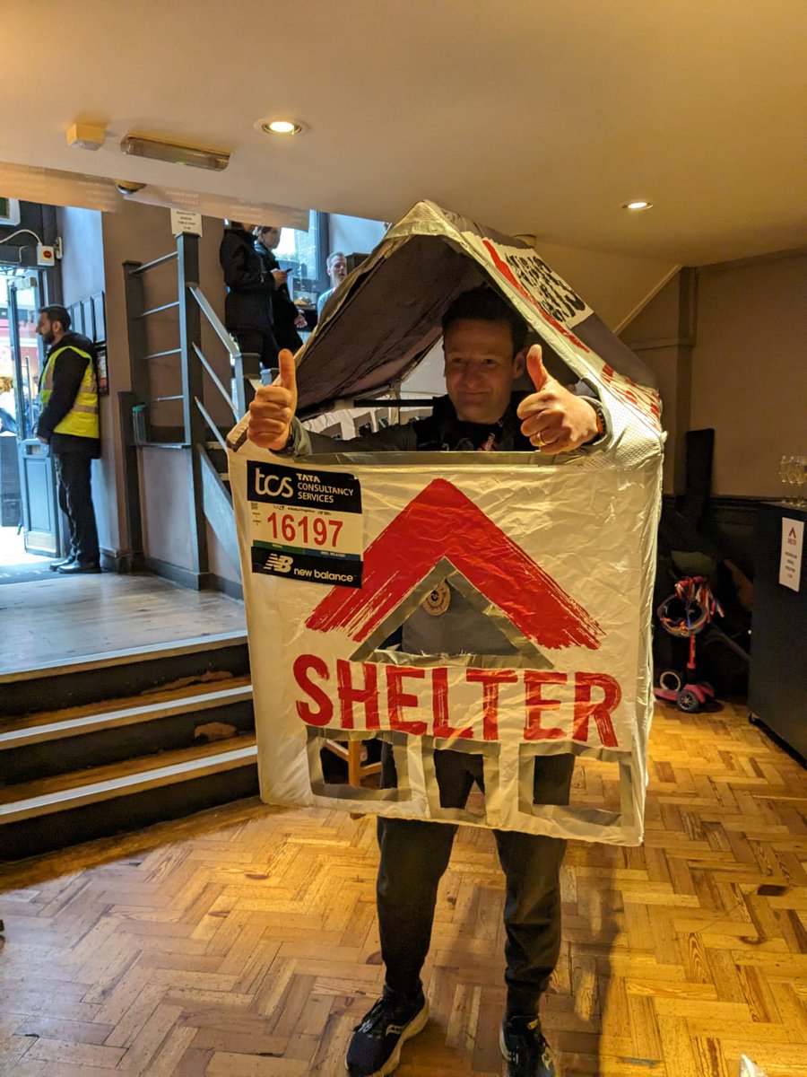 He did it! Massive thanks to Chris who completed today's #LondonMarathon DRESSED AS A HOUSE 😲 Just one of our amazing #TeamShelter, who are all running to end homelessness.