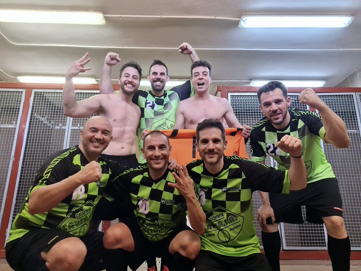 <a href="/CaytasaVicanFS/">Caytasa Vican F.S.</a> vamos acabar todo esto con las botas puestas, 💪😜😘😘