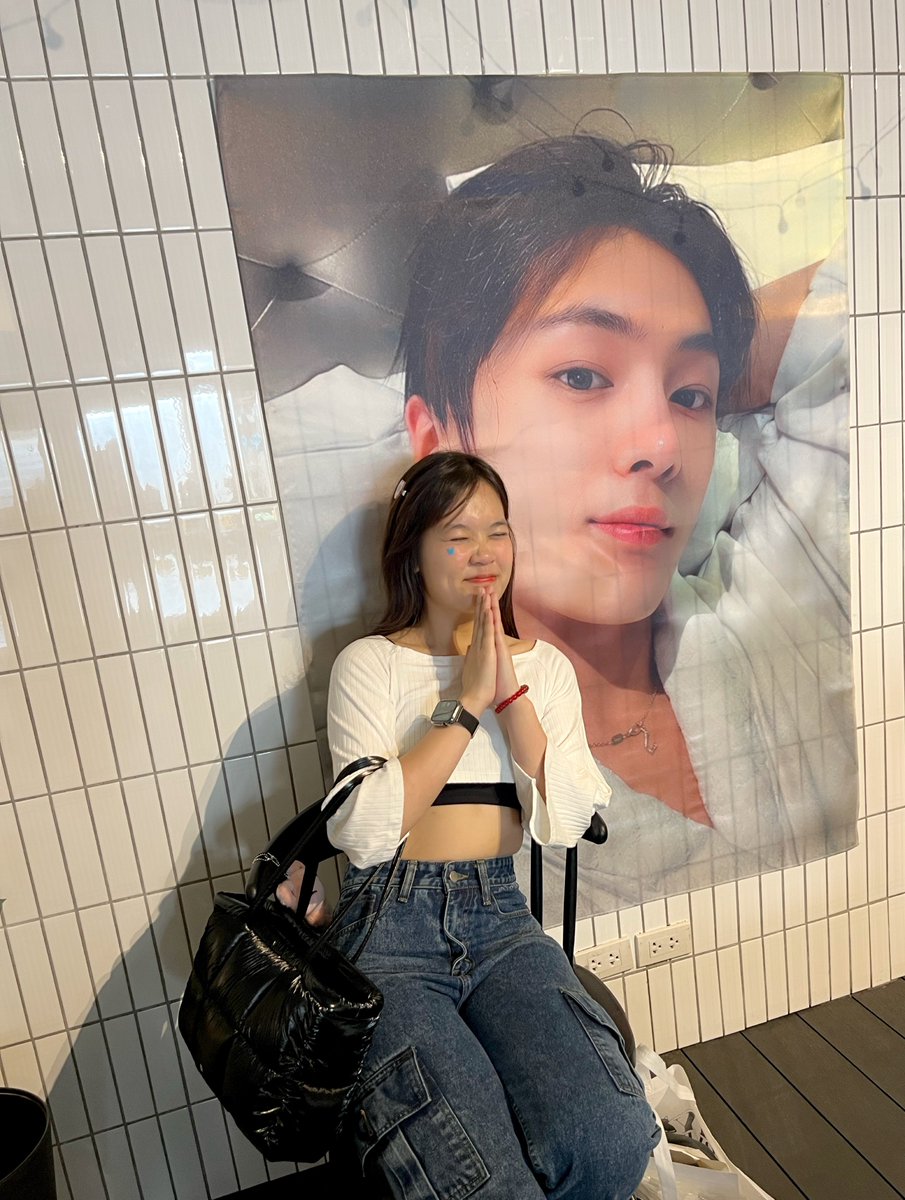 parkyodapcy's tweet photo. #OurAnswer_JAYniversity เหมือนเดิมค่ะ อยากเป็นแฟน 🙂‍↔️🤟🏻 https://t.co/wamvJbKuFe