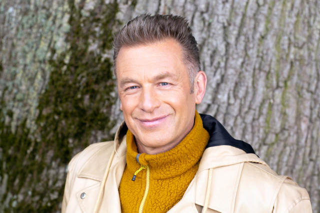 Chris Packham nails it on Laura Kuenssberg's show. Fossil Fuel is killing the planet, it is far more expensive than renewable energy, and the only reason we aren't doing it is because the Fossil Fuel industry has a stranglehold on Westminster.