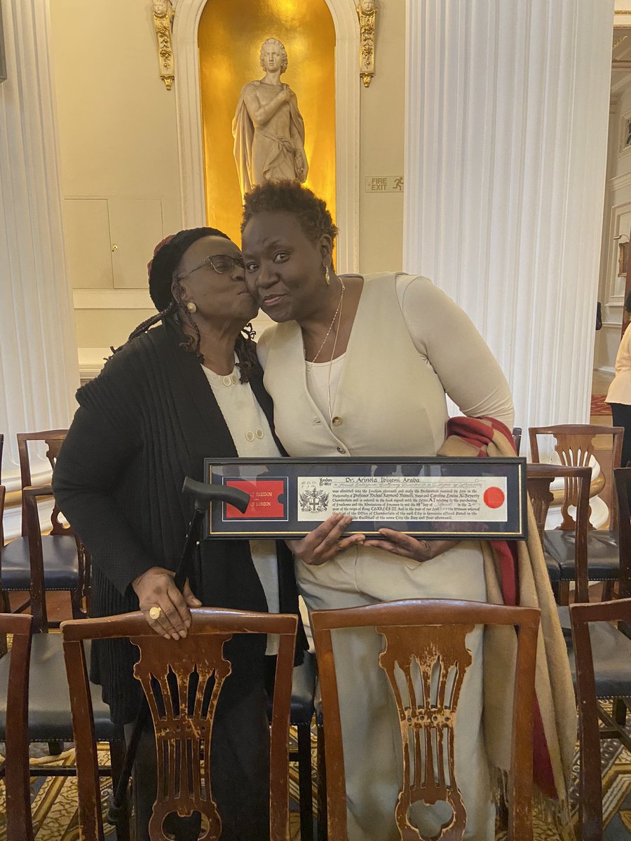 I’m so thankful and delighted to be #awarded #freedom of the city of London. I want to thank those who nominated me, those who have helped, worked with  and have been served by <a href="/bMoneywize/">bMoneywize</a> over the years. The best is yet to come #financialeducation #digitalinclusion #stem