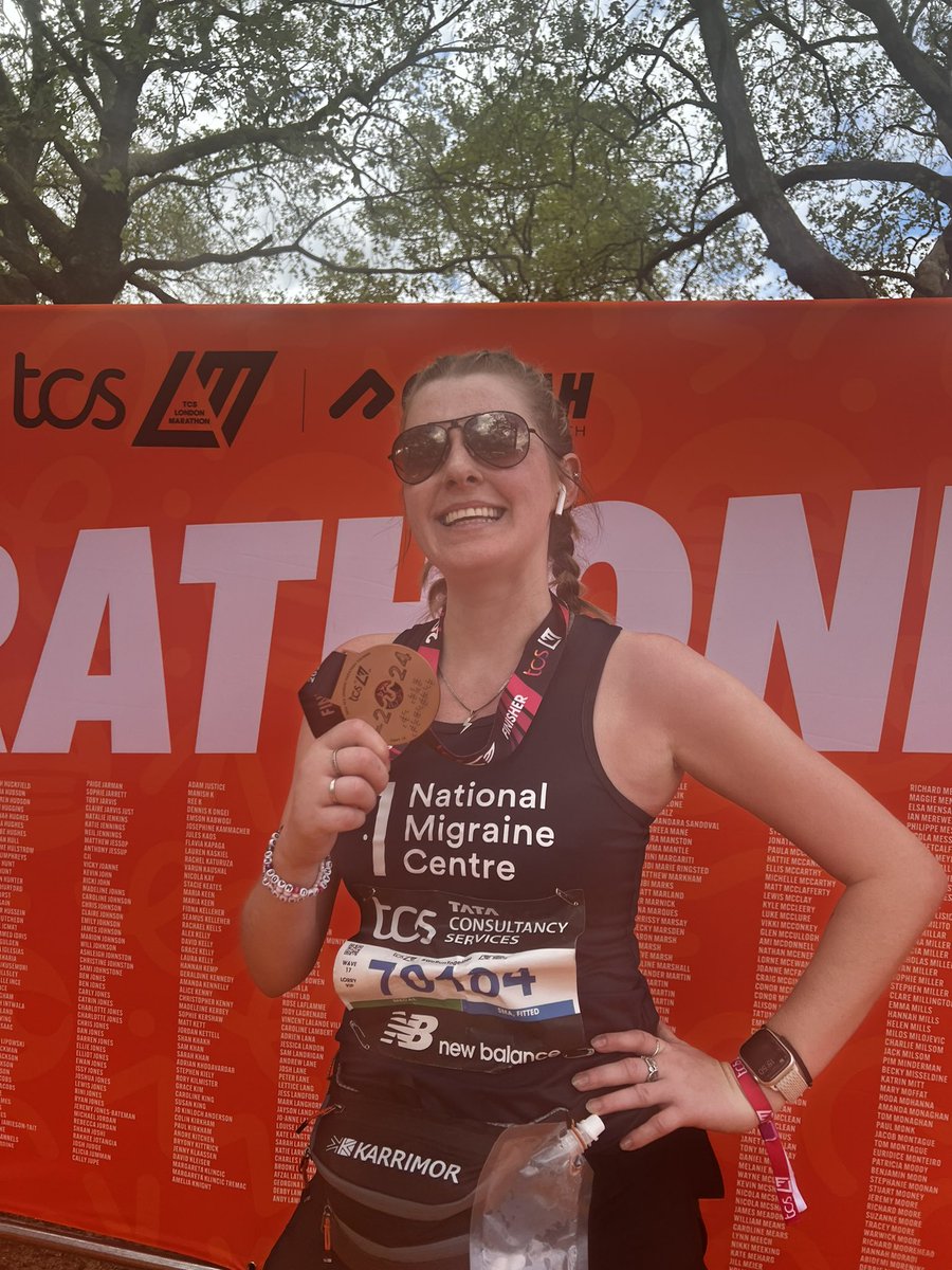 Slightly in shock, but I did it! Just completed the @londonmarathon for the incredible @NatMigraineCtr. Now I’ve done the hard bit, it’s your turn to donate! 2024tcslondonmarathon.enthuse.com/pf/dehanna-dav…