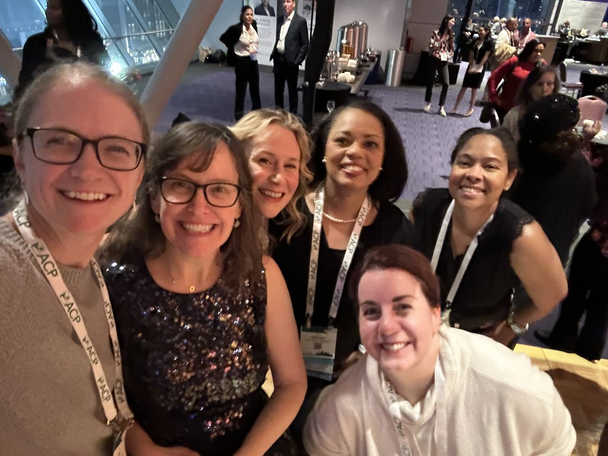 AmyHolbrookMD's tweet photo. Ooof. Best people, best conference, best council #ACPCECP, best time. Thanks for all the fun, bonding, learning and energy - my peeps ❤️🤩🥳@ACPIMPhysicians @CandaceSprottMD @sagar_ankita @EileenBarrettNM @DarilynMoyer @KizerStovall #IMtired & #IMhappy & my cup is full https://t.co/PjkqxSb7L1