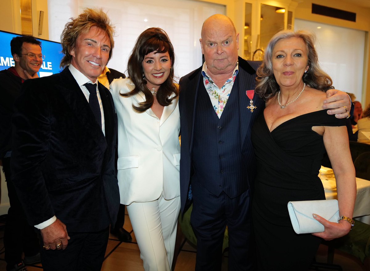 All the pictures in one glorious gallery from @THEJamesWhale MBE party . . . . . @TalkTV charliemullinsobe.com/james-whale-ph…