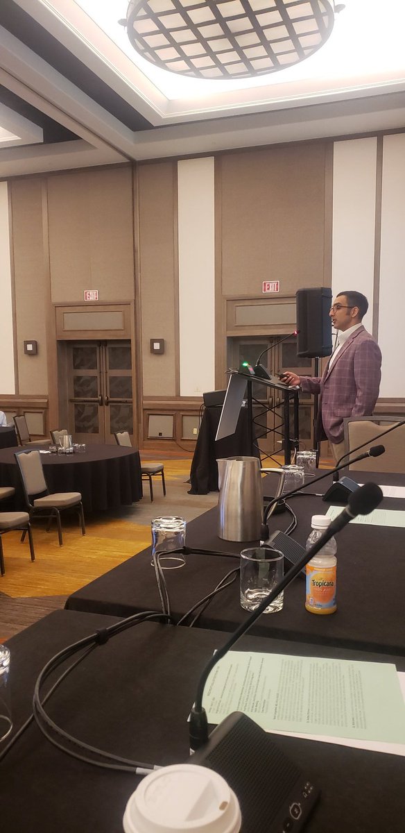SeanLangenfeld's tweet photo. Dr @RishiBatraMD discusses complex anal fistulas at the @SWSCongress #swsc24 surgical practicum.

He also gives tips and tricks for successful bedside ER I &amp; D of abscesses.

No need to re-pack! https://t.co/6rJhaeQ9BD