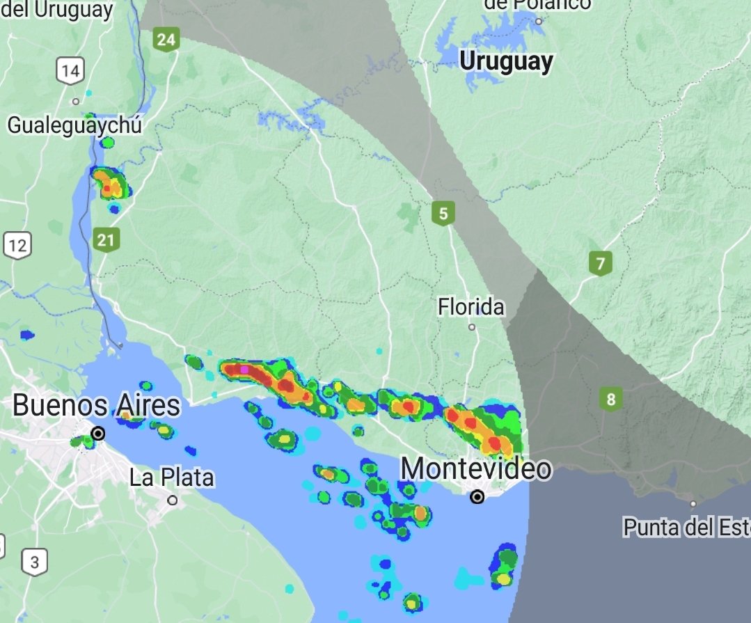 #Uruguay 12:45, 21 de abril, se forman tormentas en el Suroeste y Sur. Imagen de satélite, mapa de rayos e imagen de radar.
