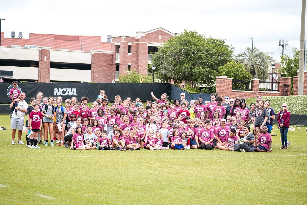 FSUSoccer's tweet photo. Always love hanging out with the kiddos 

We had a great time at our annual Kickin’ It For Autism Camp this afternoon ❤️

#OneTribe https://t.co/RUiAhYjEyG