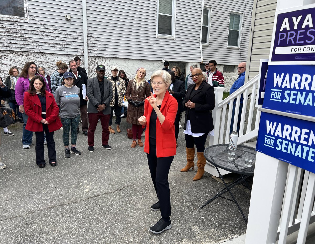 Deeply honored to welcome two of my all-time heroes to East Somerville this afternoon. Thank you @ewarren + @AyannaPressley for relentlessly fighting for our values in the halls of Congress. Grateful for how you both speak truth to power, take on big fights, and get things done!