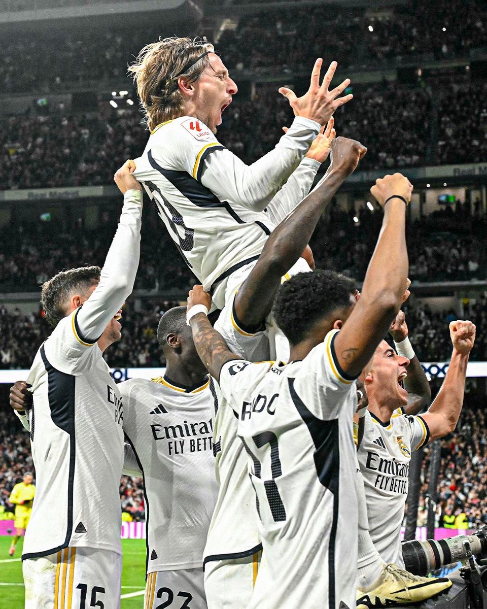 Real Madrid haven't lost at Santiago Bernabéu since April 8, 2023. 

379 days. 🧱
