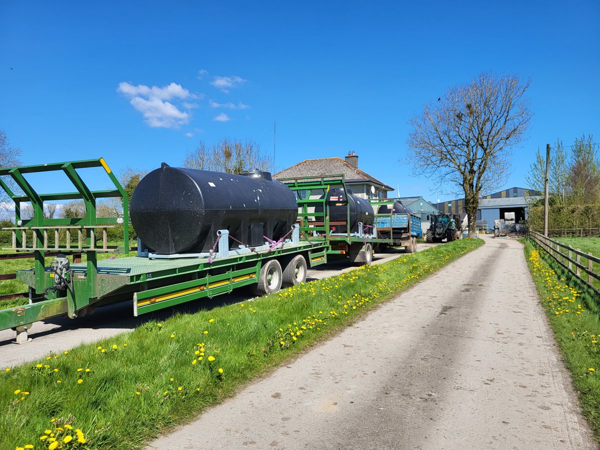 Blue skies and bowsers ready for delivery, filled with N24+S &amp; 15-2-6 destined for silage ground