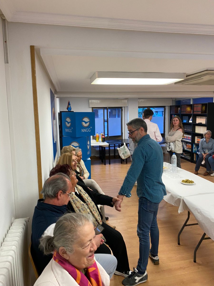 🔹 Seguimos el recuento de las #EleccionesEuskadi2024 con afiliados del <a href="/PP_Ovd/">PP Oviedo</a> y de <a href="/NNGG_OVD/">NNGG Oviedo</a>.

Agradecemos a <a href="/JavierDeAndres_/">Javier De Andrés</a> su enorme esfuerzo para defender la voz de la Constitución y hablar de los problemas reales de los vascos.

Seguiremos trabajando por #UnaEuskadiAbierta