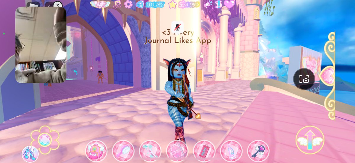 pls tell me im not the only one whose done this with the new pass #royalehigh