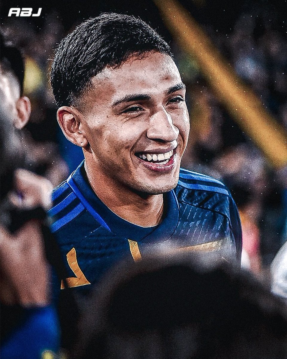 EQUI FERNANDEZ SOLO FALLÓ ¡1 PASE DE 40! ANTE riBer.

El mejor mediocampista de América. 🌟🔝