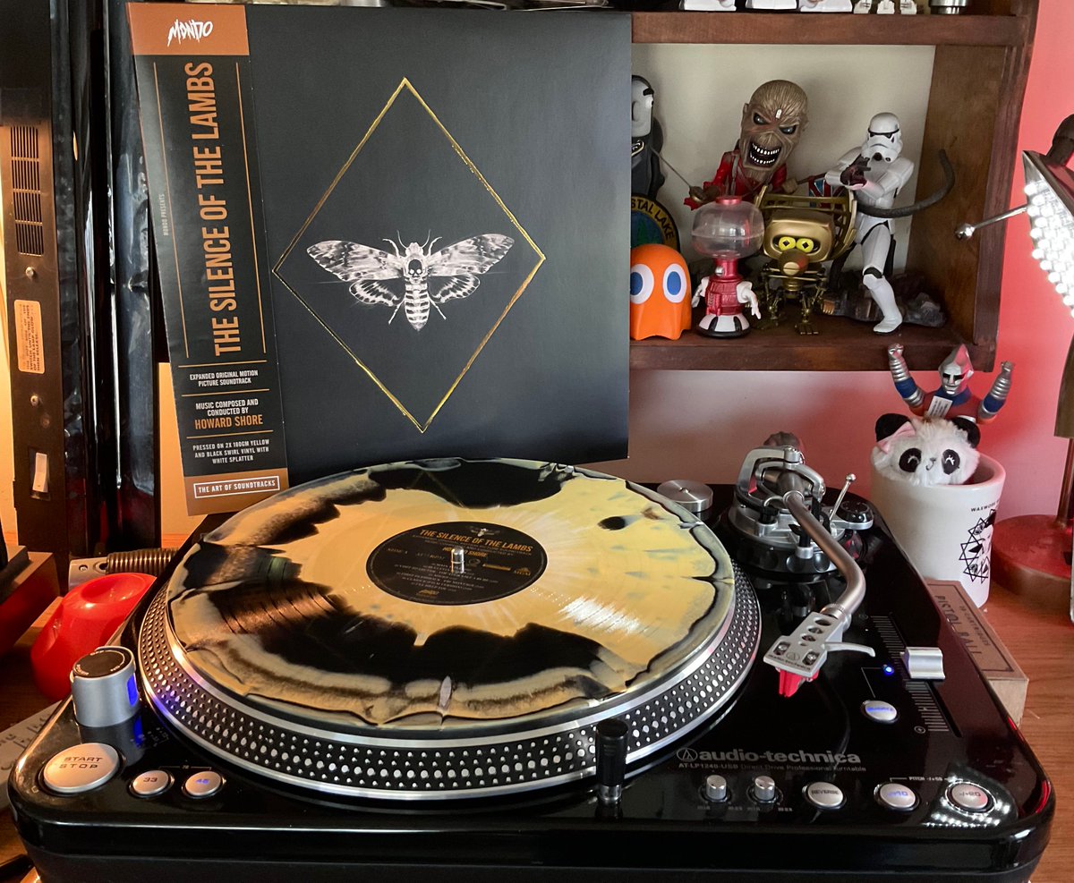NP: Howard Shore – The Silence Of The Lambs (Expanded Original Motion Picture Soundtrack) (2019)

Finally released on vinyl and expanded edition. 

 #VinylCommunity #VinylRecords #recordcollection #records #VinylAddict  #vinyljunkie #NowSpinning #LP