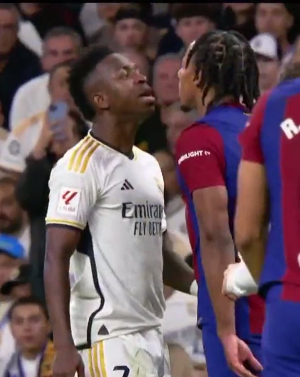 Som I Serem FCB tweet media