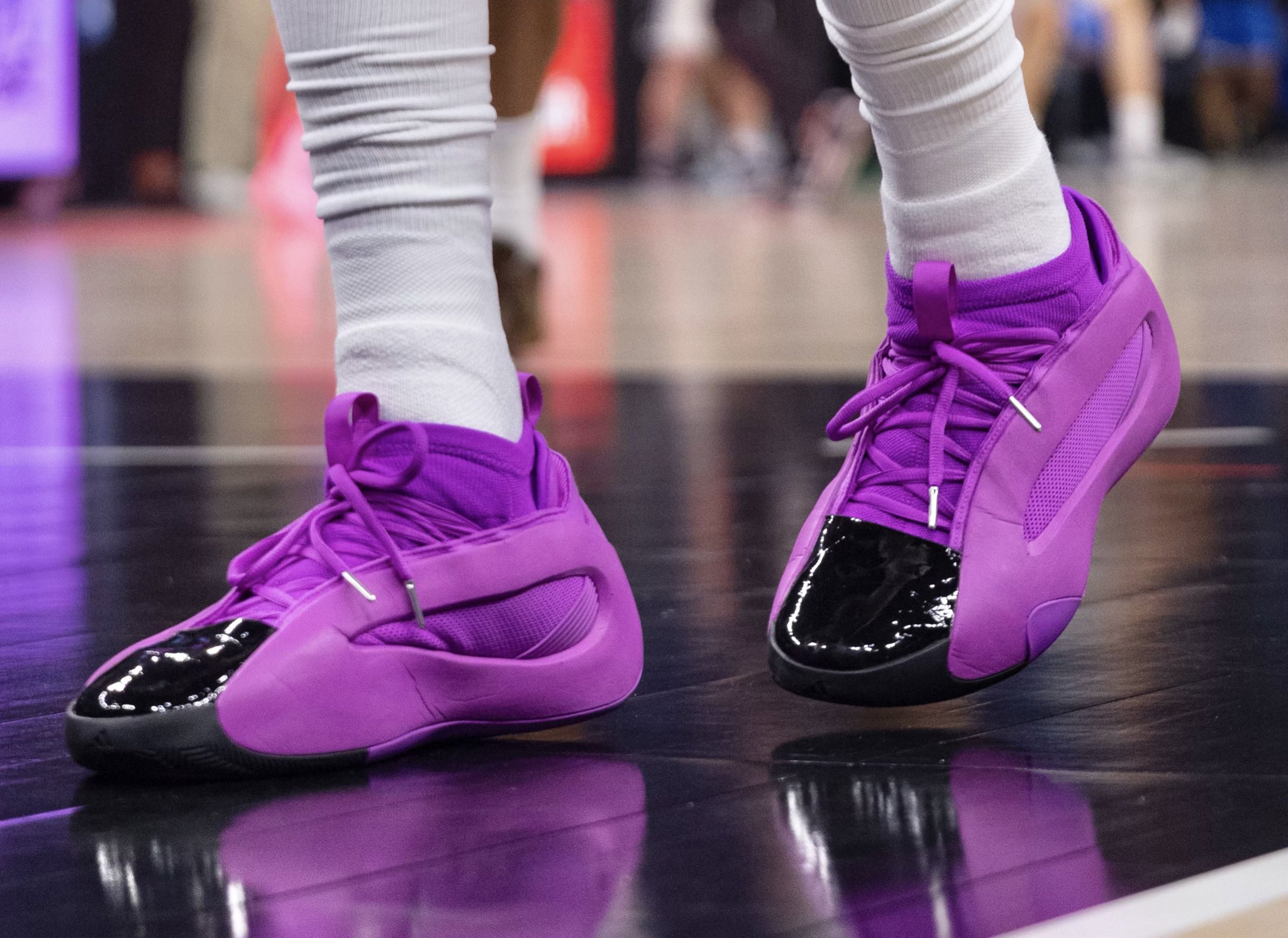 Nick DePaula on X James Harden is in the Purple Burst Harden Vol 8s to start the NBA Playoffs. https t fNPDA9oMju https t WdkZtPkF7D X