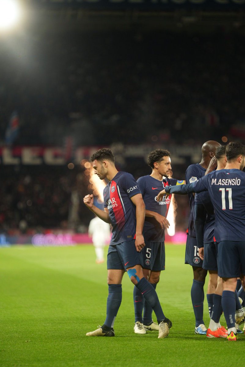 🚨 FT: PSG 4-1 Lyon. Gonçalo Ramos x2, Matic (og) & Lucas Beraldo with the goals. Perfect game from the squad. Another step closer to our 12th title. #PSGOL @Flo_Pernet 📸✨🔴🔵