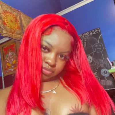 thedivaszn's tweet photo. @VOOD00PUSSY_ Takes one to know one https://t.co/gZpqxMkaSU