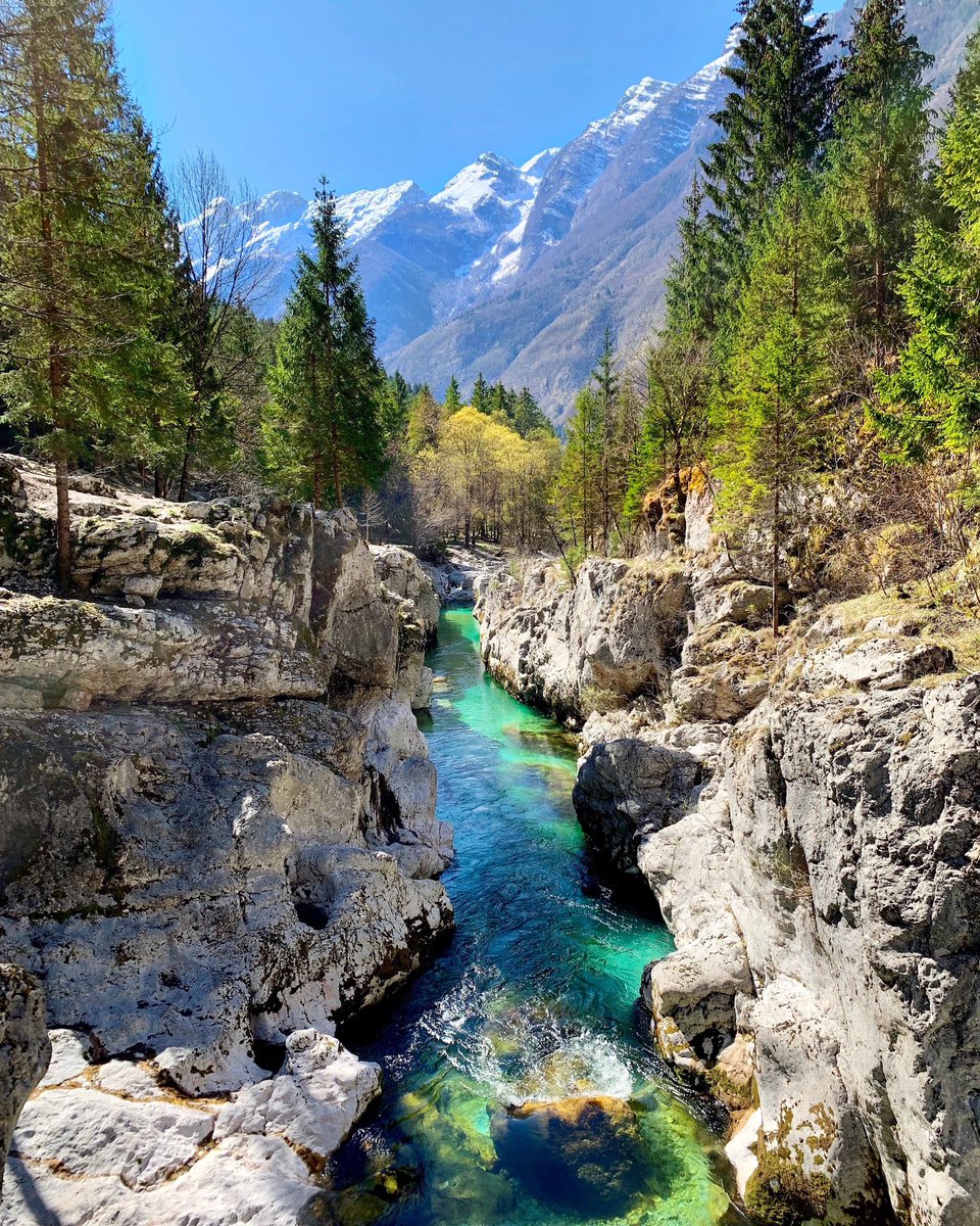 NEW: 5th-7th May - From Bohinj to the Soča Valley Trek exploringslovenia.com/tours/from-boh… The 3-day trek is a bit modified this time! We visit the Triglav Lakes - Double Lake, Lake Krn, the biggest alpine lake of Slovenia, and the beautiful Soča Valley. Limited spots!