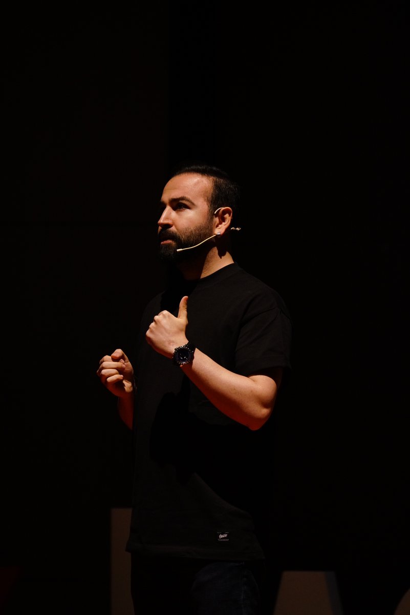 Kamil Onur Özkaleli (@ko2sec) on Twitter photo Bu haftasonu <a href="/TEDxHacettepe/">TEDxHacettepeUniversity</a>  sahnesinde "Güvenli Kod Geliştirmenin Şirketler ve Bireyler Üzerindeki Etkisi: Bireylerin Dijital Güvenlikteki Rolü" üzerine konuştum. <a href="/HacettepeMEC/">HacettepeMEC</a> topluluğuna bu güzel organizasyon için teşekkür ederim. Bu haftasonu <a href="/TEDxHacettepe/">TEDxHacettepeUniversity</a>  sahnesinde "Güvenli Kod Geliştirmenin Şirketler ve Bireyler Üzerindeki Etkisi: Bireylerin Dijital Güvenlikteki Rolü" üzerine konuştum. <a href="/HacettepeMEC/">HacettepeMEC</a> topluluğuna bu güzel organizasyon için teşekkür ederim.