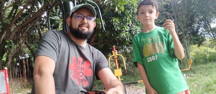 PRODECOLOMBIA's tweet photo. Confluir con experiencias básicas, con simplicidades, sin más destino que existir, es probable que asi seamos mejores seres. https://t.co/W64b6mToow