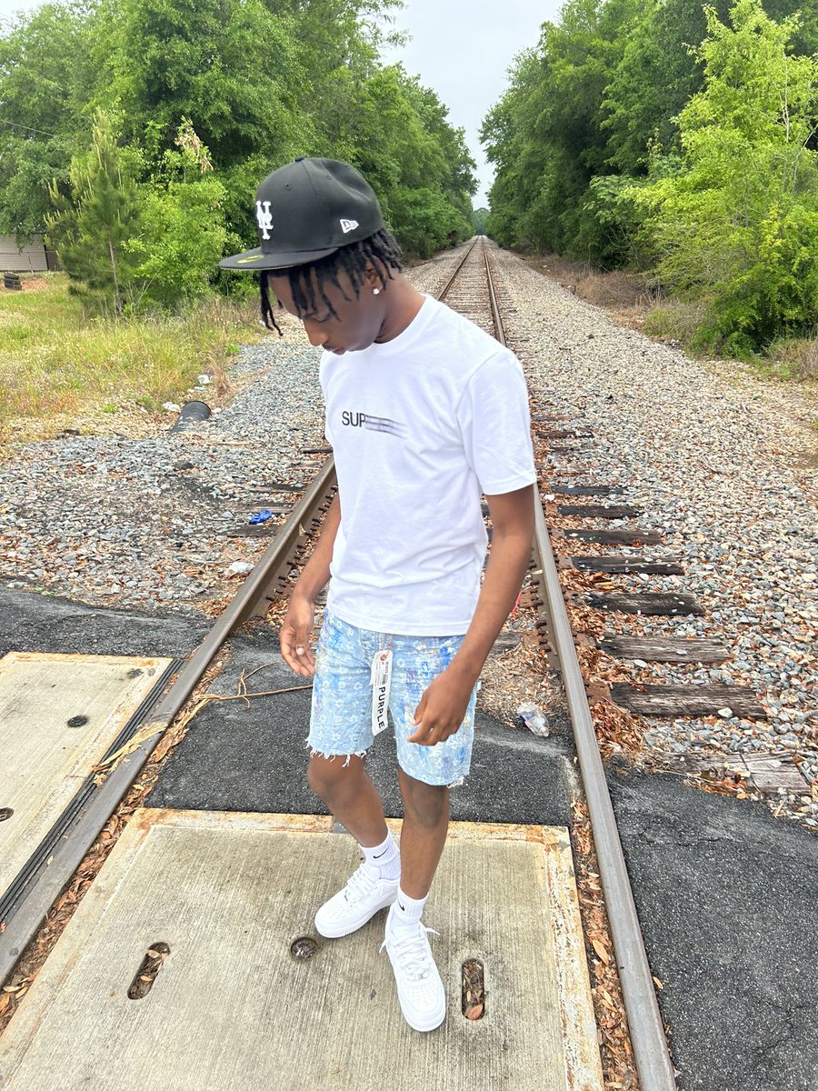1knjay 🌪️ tweet media