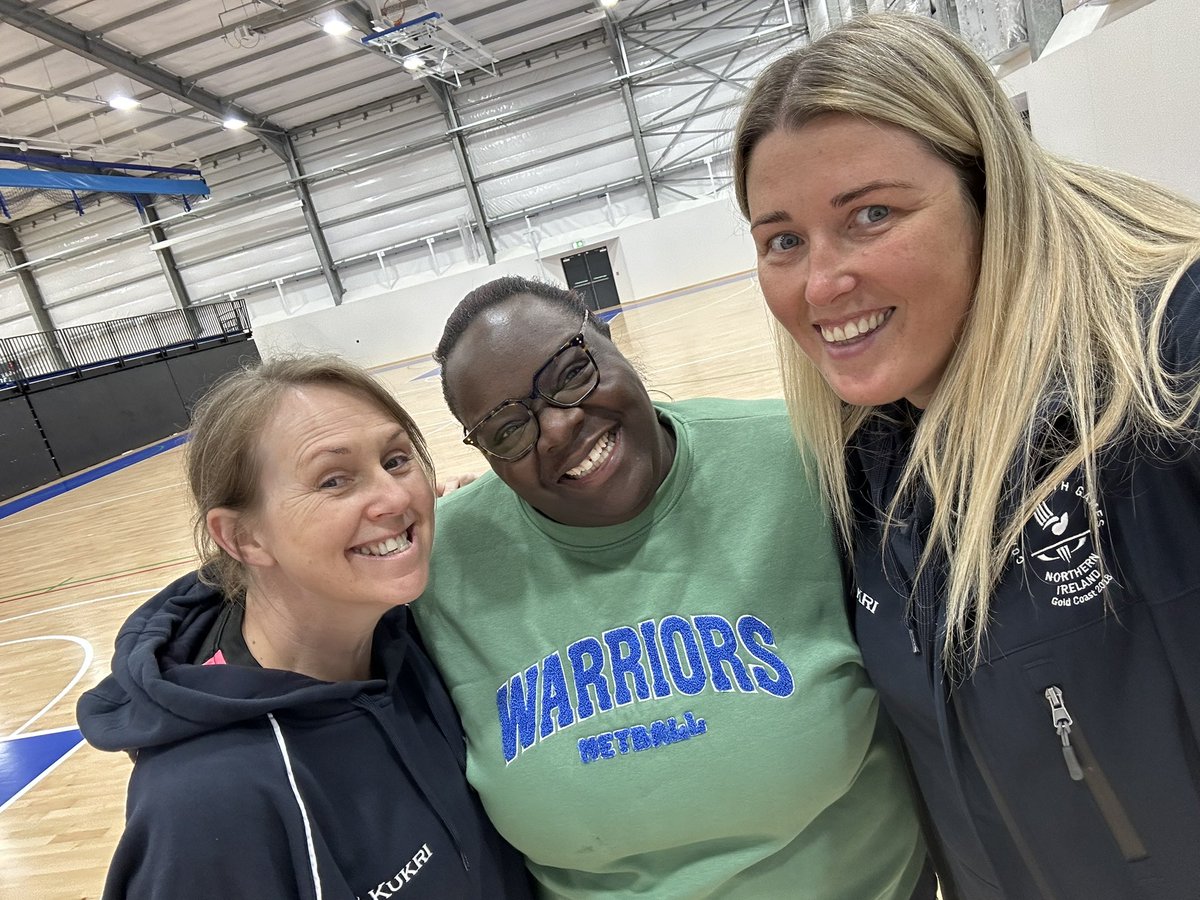 A busy weekend of netball with @MavericksNpl & @netballni #LovedIt #Netball #Passion #RoadtoWorldCupQualifiers 🖤❤️🏐💚