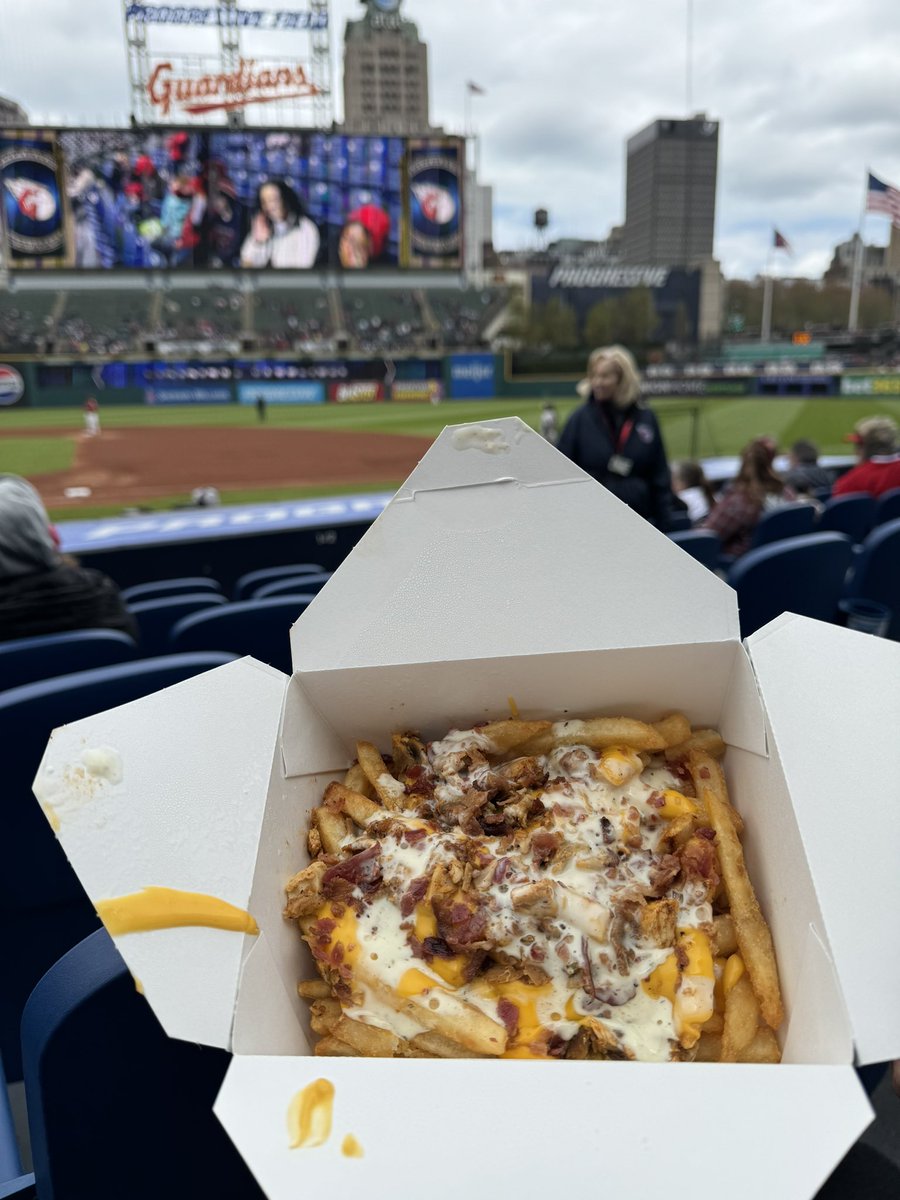 chicken bacon ranch cheese fries $14 10000/10 grab a fork and this will be one of the best things you’ll try at the ballpark this summer 😭🔥 📍progressive field