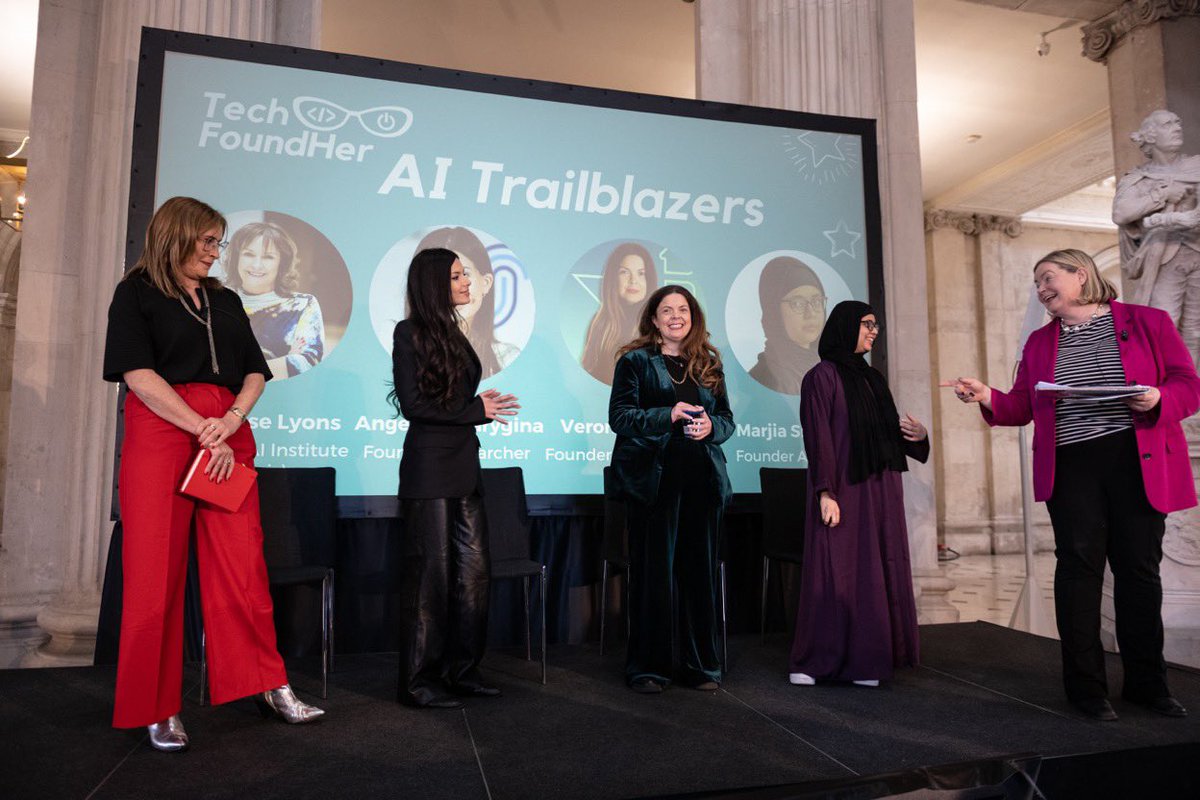 #AI trailblazers panel at @TechFoundHer startup bootcamp. It is mandatory to protect our minds in the age of #deepfakes and AI-driven misinformation.