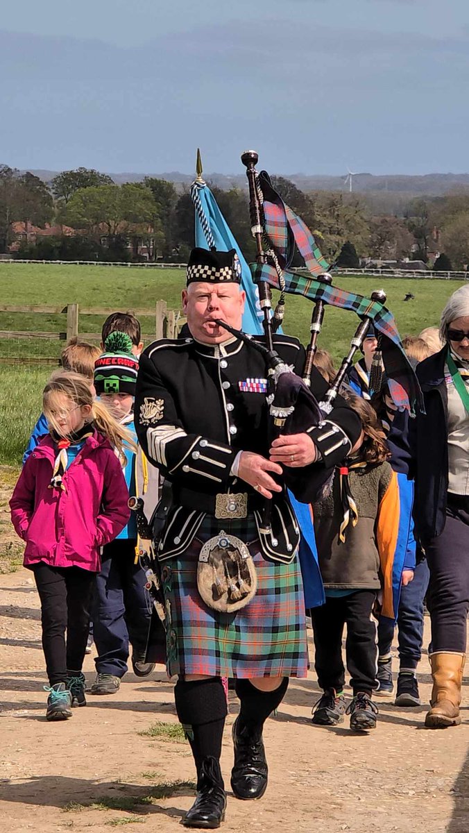 A Scotsman leading a Scouts St Georges Day parade what an honour... PC1731DanielFleming @Humberbeat @ACC_TMc @HPConcertBand @LincolnshireHS @HP_LifestyleYET @erhighsheriff