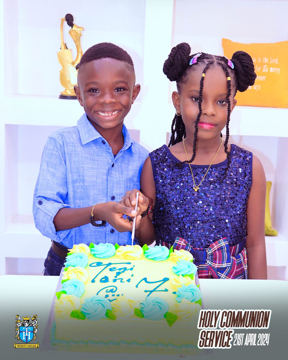 trinityhouseng's tweet photo. We are actively engaged when we learn about God even as we grow up celebrating lots of birthdays.😃

#trinityhouse 
#zioncentre 
#hannahshaven 
#childrenchurch 
#believe 
#sunday
#sundayservice 
#3rdsundayofapril 
#communion
#communionservice
#holycommunionservice
#god 
#jesus https://t.co/5QmLXF3hzD