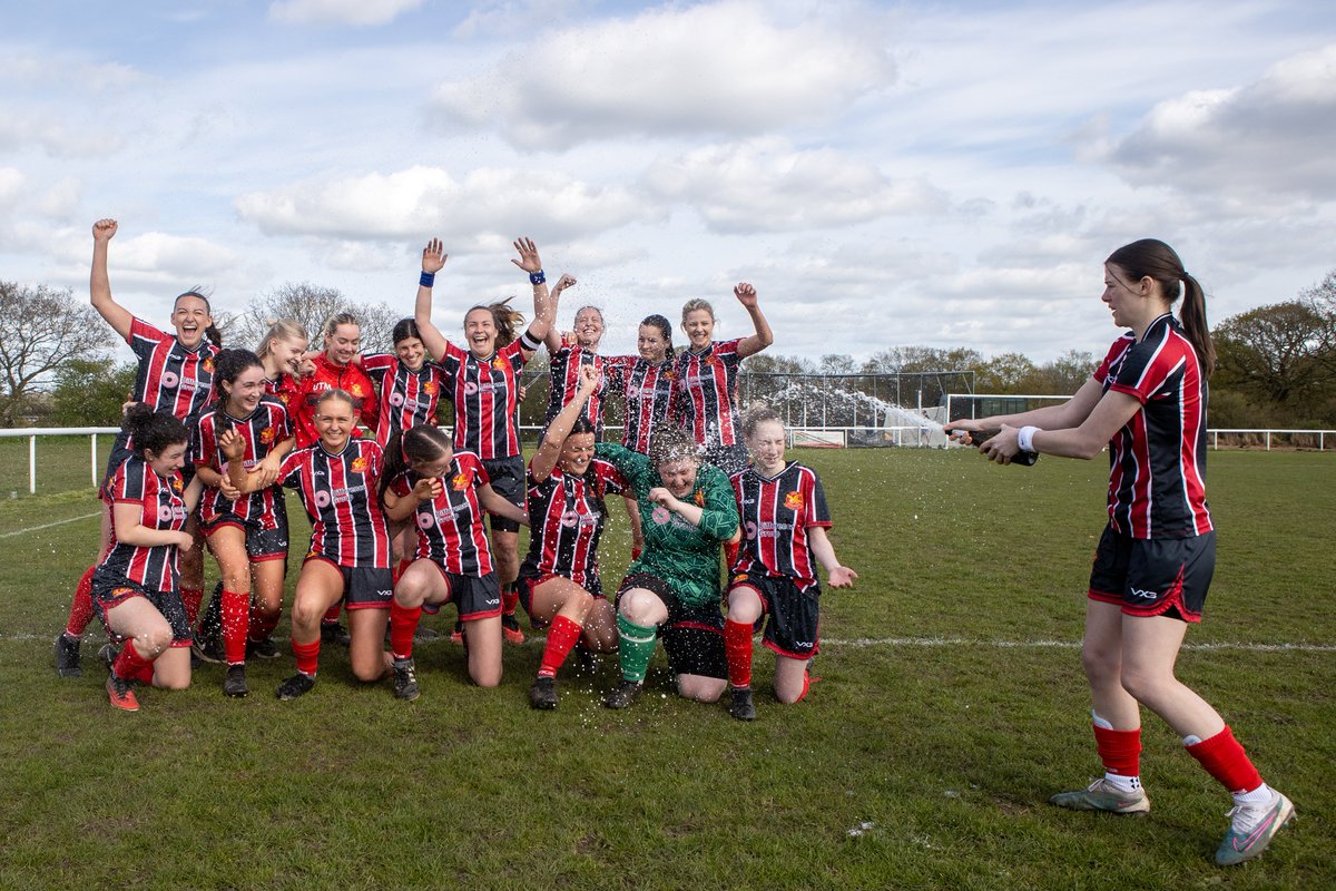 JohnHealdPhotog's tweet photo. Congratulations to Mods ladies.
Pics from today's 3-0 win @LeedsModsWomen over @SilsdenLadies to secure the Prem. Championship title in the @WRCWFL (W. Riding Cty Women's Football Lge). Brilliant season by the players and the staff. 3 league games, 1 cup semi & 1 cup final to go https://t.co/hSB1mpcZuM