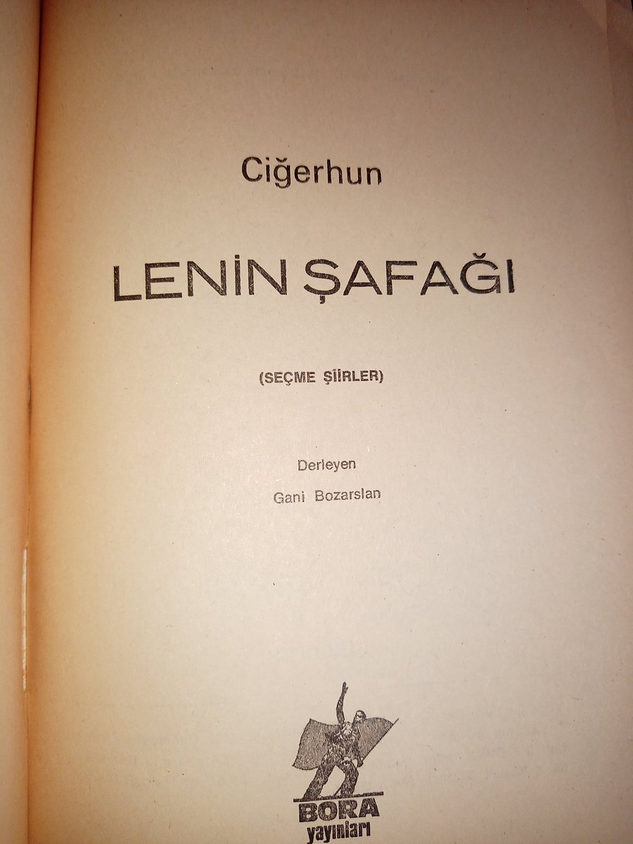 Kürt şair Gani Bozarslan, faili meçhul bir cinayete kurban gitmeden önce Türkiyeli okuru Cîgerxwîn ile tanıştırmıştı.