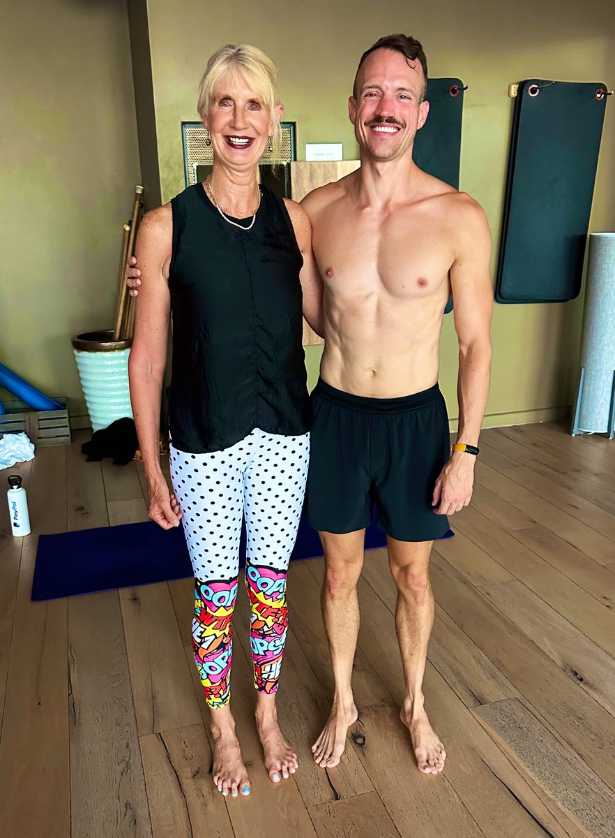 No better way to start my day than yoga with my favorite instructor 🧘‍♂️☮️😌 #yoga
