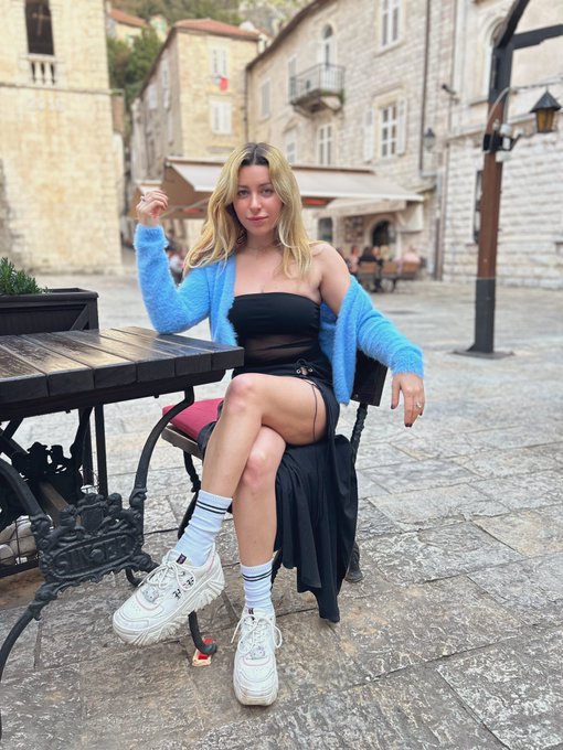 Живу тут уже год 🍀🐣 в планах двигаться дальше. А Куда бы вы поехали ?? В Мексику или в Аргентину?? https://t