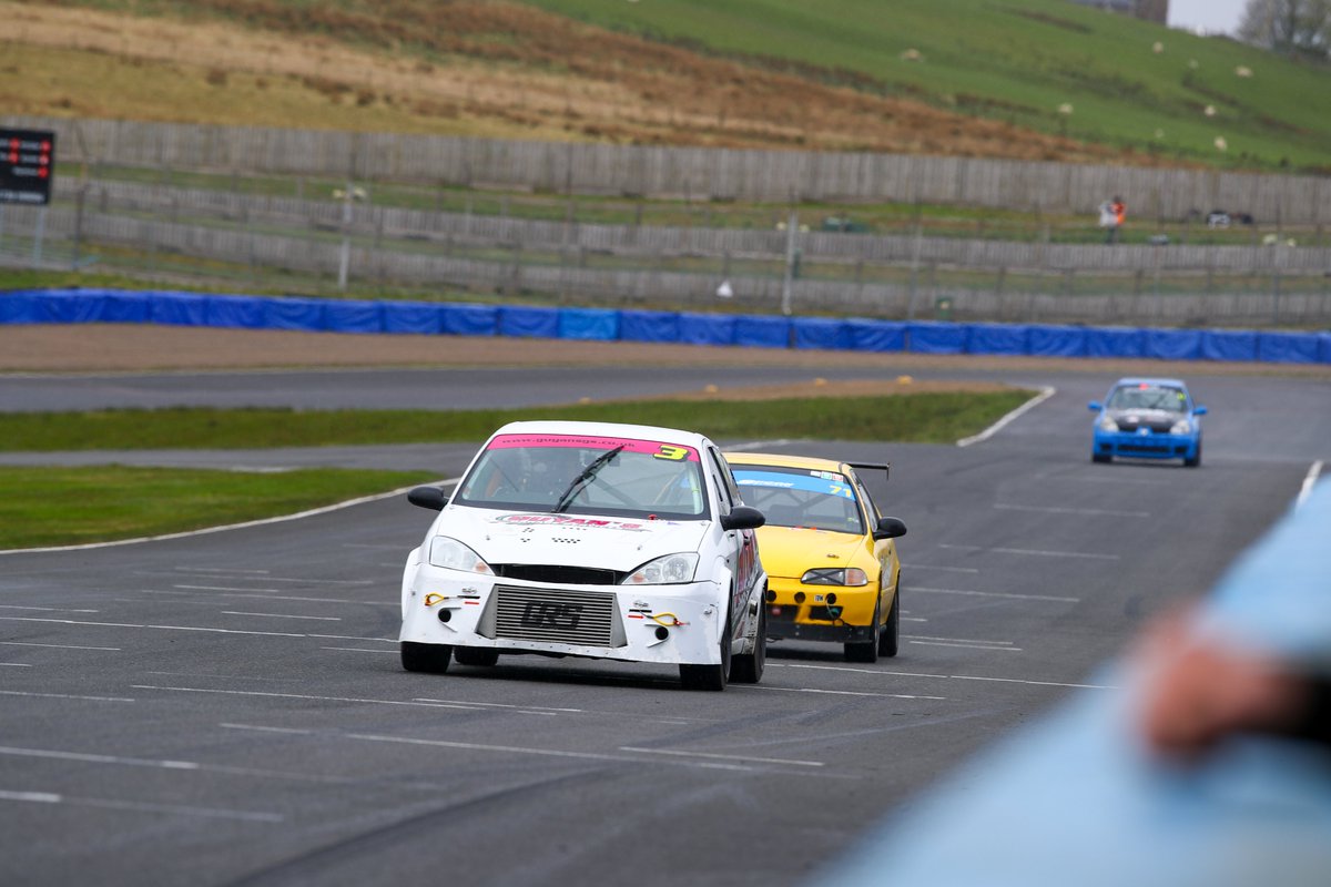 krcircuit tweet picture