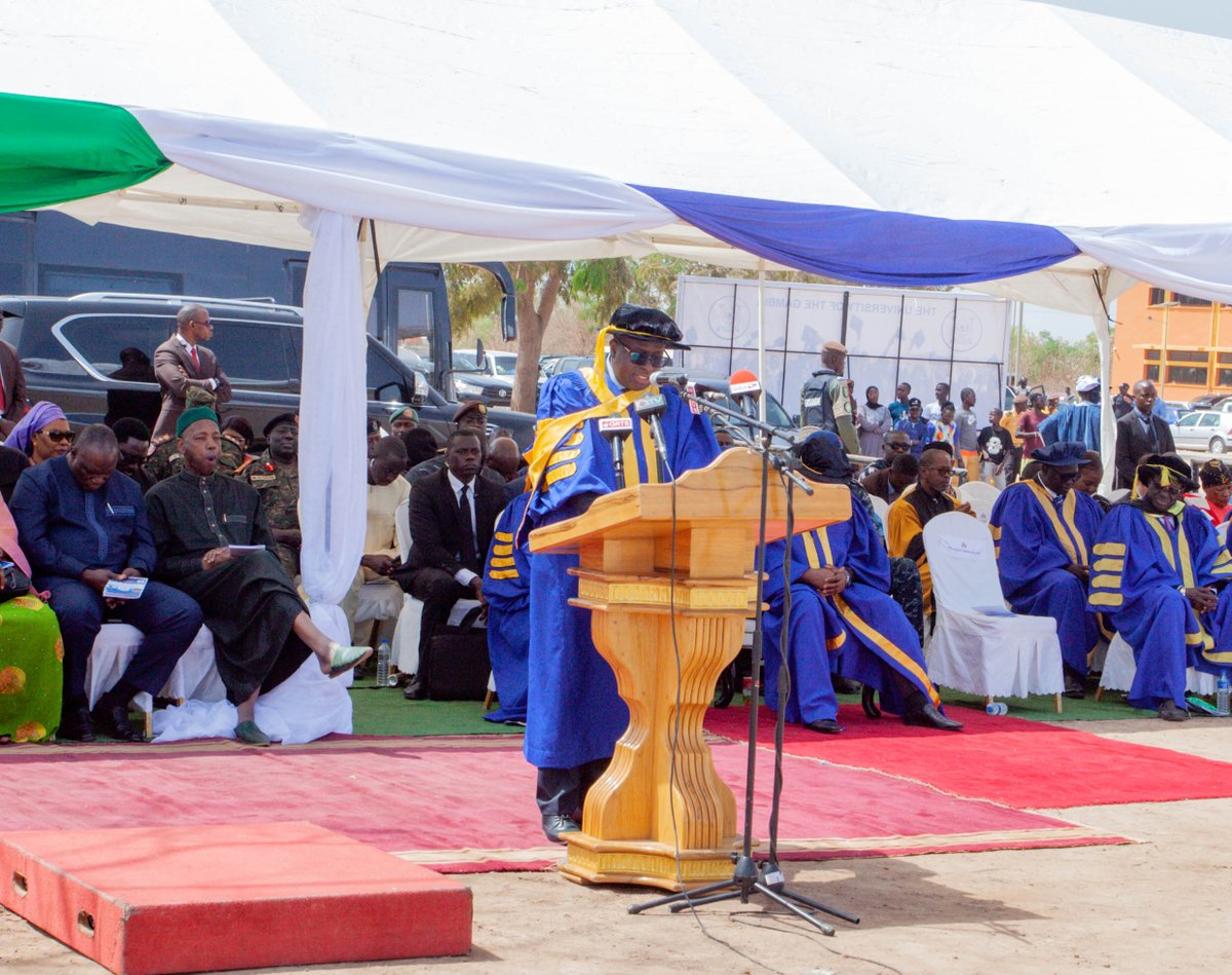 UniOfGambia's tweet photo. Vice Chancellor, Professor Herbert Robinson delivered an inspiring Convocation Statement at the Convocation Ceremony! 
Highlighting our achievements over the past year and congratulating graduates on their success, his words inspire us all. 
#UTGConvocation 
#Classof2023 https://t.co/C5UodARCZz