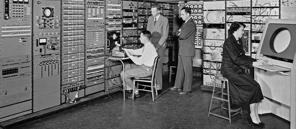 YogeshSarvesh's tweet image. Fun coding fact:
-> Pair programming dates back to the 1950s!
-> Early devs worked in pairs, catching errors and improving code quality.
-> Today, it's a key practice for continuous improvement in agile development!
#PairProgramming #Agile #CodingFact 🔍🔧
