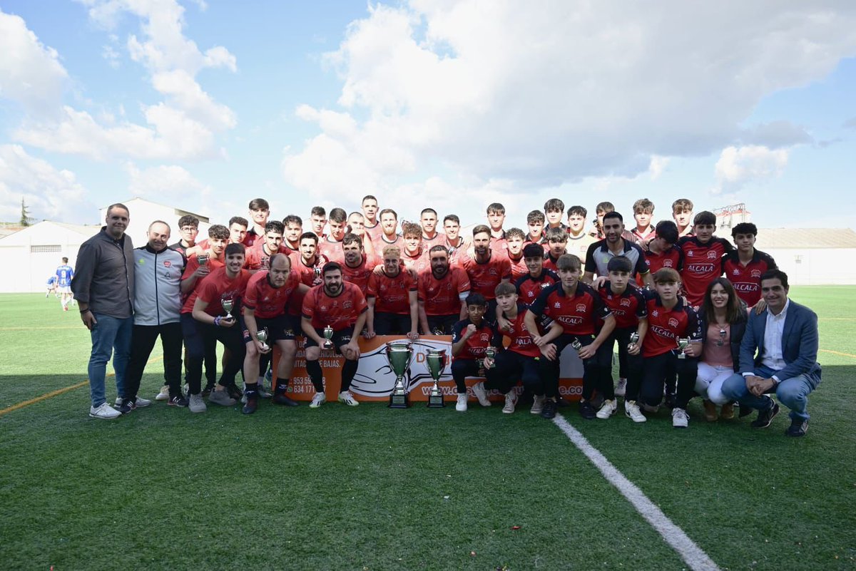 🥇🏆| CAMPEONES

El <a href="/AlcalaEnjoy/">ALCALÁ ENJOY</a> , se ha proclamado campeón de la categoría “2ª Andaluza Senior”. Grupo 🅰️

¡Campeones oé! 👏🏻💪🏻🔝