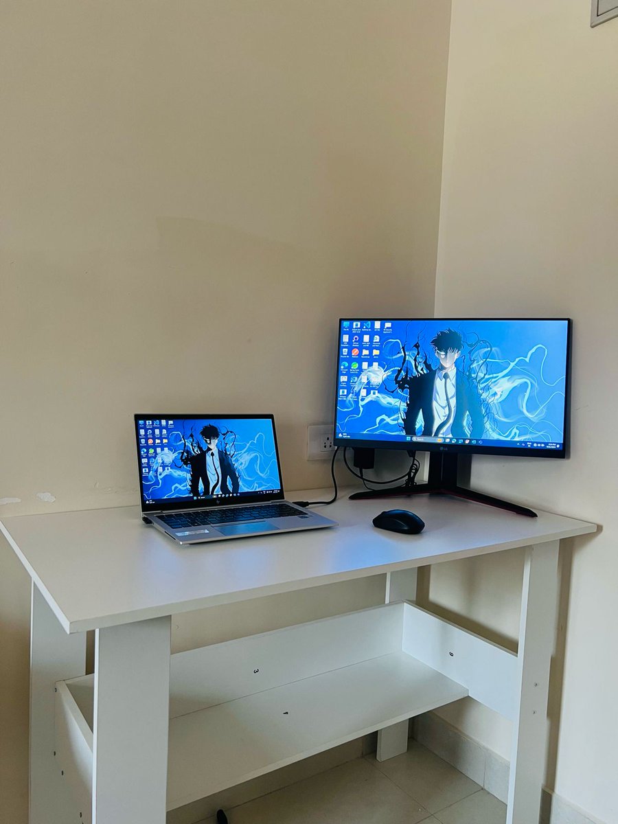 New setup😍
Drop some ideas to decorate my new workspace! 
#developer