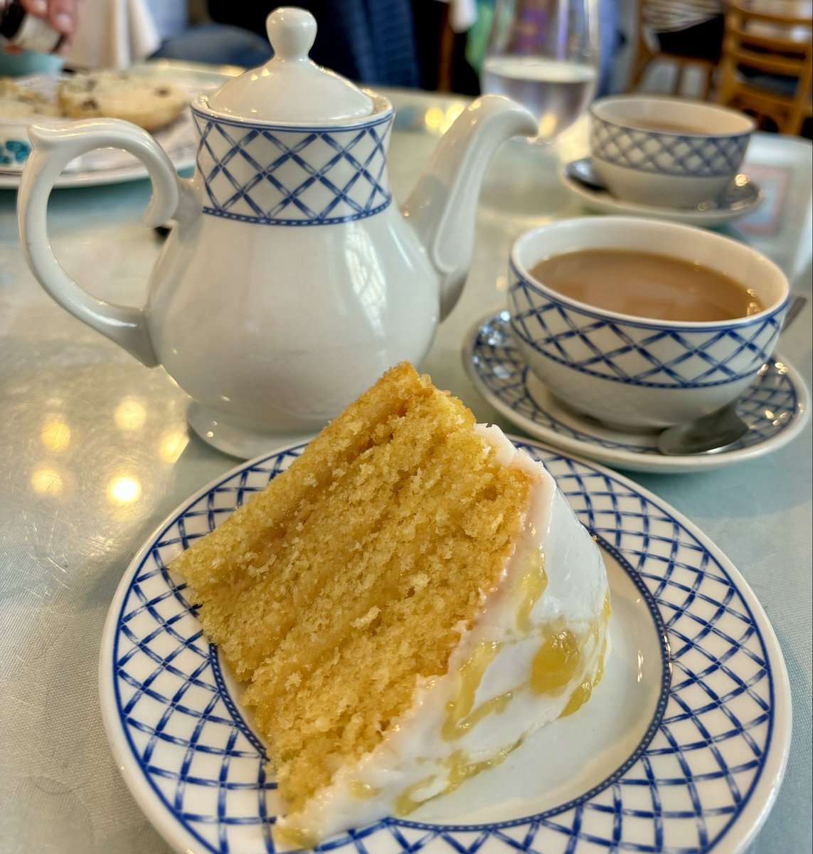 Coast & cake..! ☀️💙☀️

#Filey #YorkshireCoast #YorkshireWoldsWay #ClevelandWay #Coast #Seaside #BlueSkies #SeaAir  #VitaminSea #SeaView #LemonDrizzleCake #Tea
#AfternoonTea #YorkshireLife 

@Yorkshire_Life @DiscoverCoast