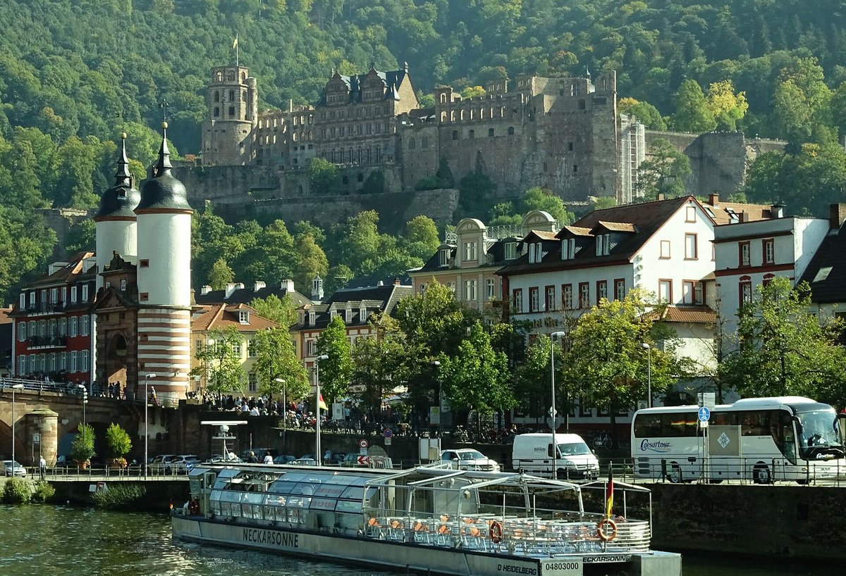 #Heidelberg #Palace #Schlosshof #River #Neckar #Baden #Württemberg #Germany