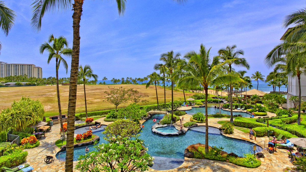 Perfect for up to six guests, this two-bedroom, two-bathroom villa offers a serene retreat in the heart of #KoOlina Resort. 

Book your dream getaway in #ExoticEstates now! 🌴🌺
exoticestates.com/hawaii-vacatio…

#villarentals #luxuryvacationrentals #vacationrentals #vacationrental