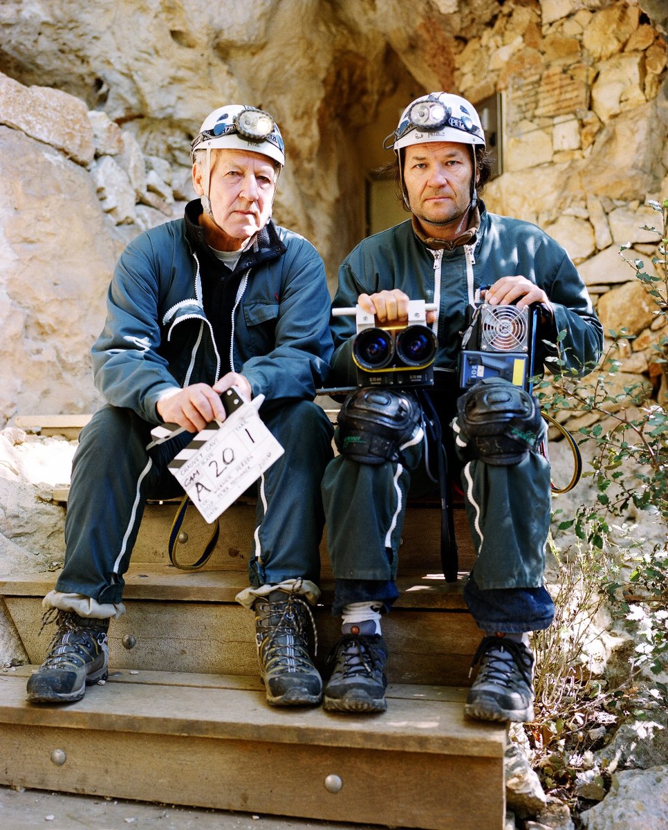 This year, La Palma will be the place. 50 international filmmakers telling the stories of the island's after the Cumbre Vieja eruption.
Werner Herzog Workshop 2024: laselva.coop/en/wernerherzo…

#wernerherzog #peterzeitlinger #cinema #lapalma #volcano #canarias #film #filmaccelerator