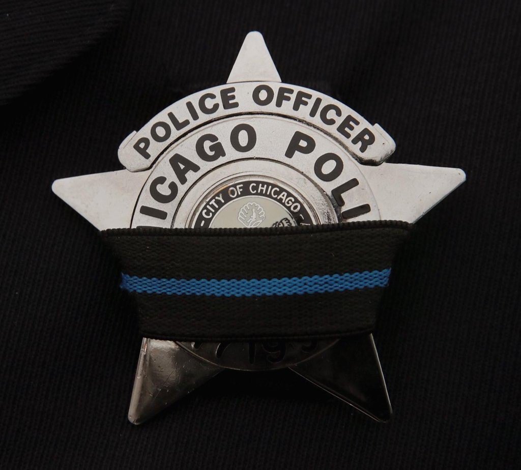 The Chicago Fire Department extends our deepest condolences for the loss of one of your own. The family of this fallen officer and the members of the Chicago Police Department are in our thoughts and prayers.