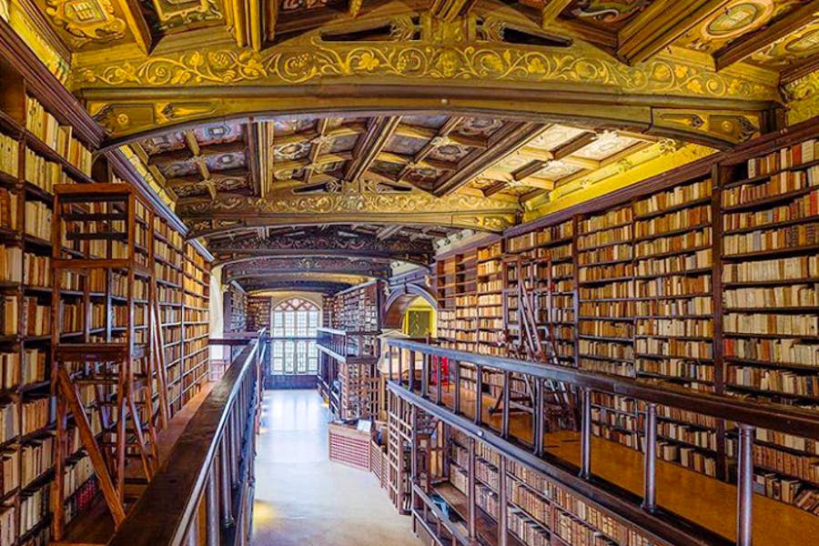 Another of my series of library posts for #SomethingBeautiful
Bodleian Library, Oxford
#LoveLibraries #EveryLibraryMatters #Libraries #Library #LibraryTwitter