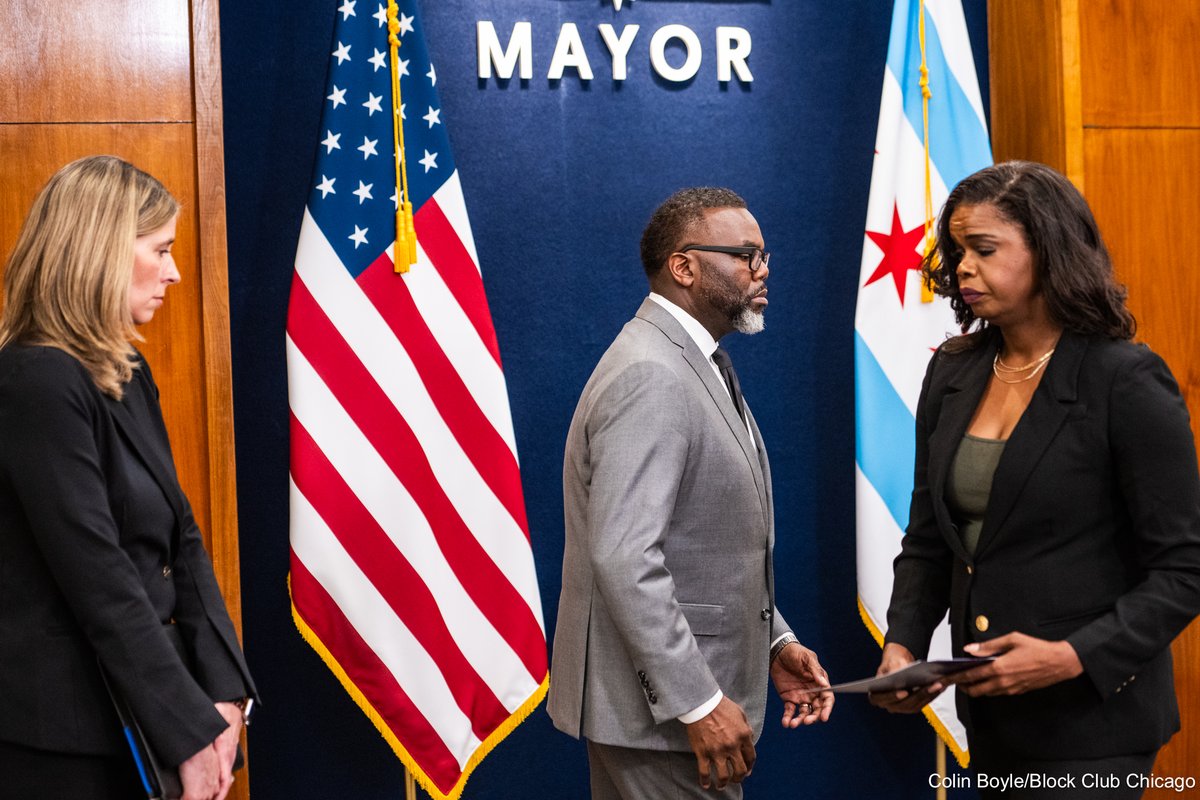 Reporter William J. Kelly #thatreporter (@williamjkelly) on Twitter photo Honest question, <a href="/ChicagosMayor/">Mayor Brandon Johnson</a>. Two weeks ago, you held a press conference with Cook County State's Attorney Kim Foxx and COPA Chief Administrator Andrea Kersten after the release of a video showing the fatal Chicago Police shooting of 26-year-old Dexter Reed in Chicago. You Honest question, <a href="/ChicagosMayor/">Mayor Brandon Johnson</a>. Two weeks ago, you held a press conference with Cook County State's Attorney Kim Foxx and COPA Chief Administrator Andrea Kersten after the release of a video showing the fatal Chicago Police shooting of 26-year-old Dexter Reed in Chicago. You