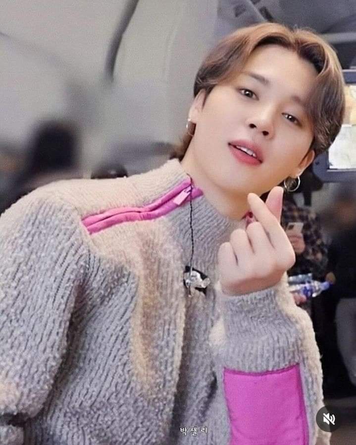 #JIMINweLoveYouSoMuch 
#withJIMINforever
#JIMIN_iWillWaitingYouNoMatterHowTakeYouLong
#JIMINweAreSoProudOfYou
#JIMINourSupremeMiracle
#JIMINyouAreTheMostBeautifulAndSoPerfect