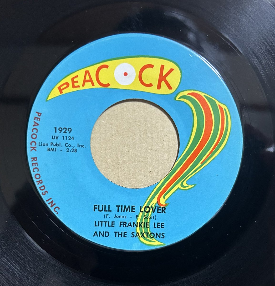 KingGuitarClass's tweet photo. 今日の1曲!
Full Tome Lover
https://t.co/nbJorMFEts
#blues
#peacockrecords
#littlejohnnytaylor
#answersong
#littlefrankieleeandthesaxtons https://t.co/YbYcfL3eck